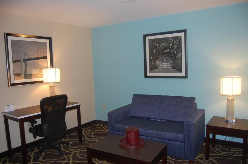 Best Western Plus Savannah Airport Inn And Suites Room photo